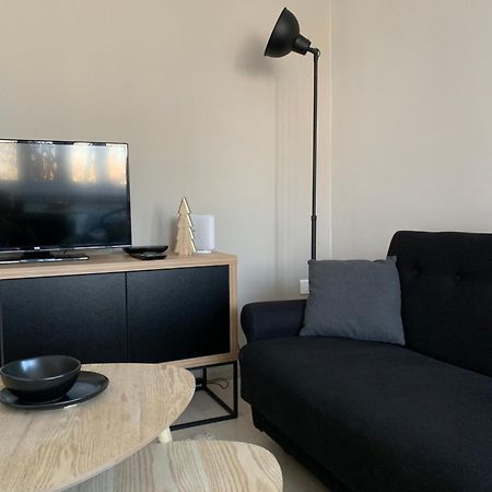 Appartement Studio Apartman Park Galerija à Osijek Extérieur photo